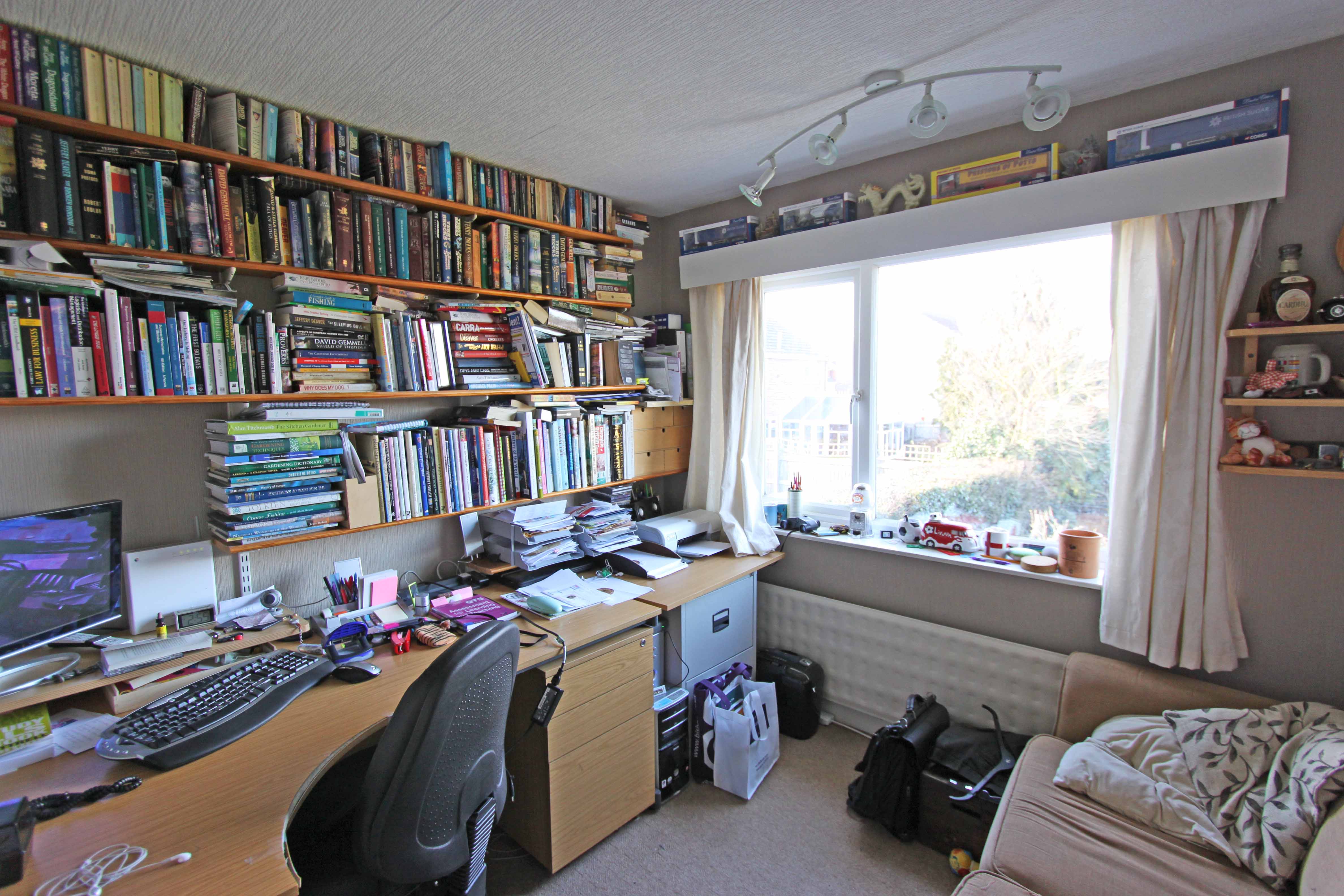 Bedroom 4.jpg